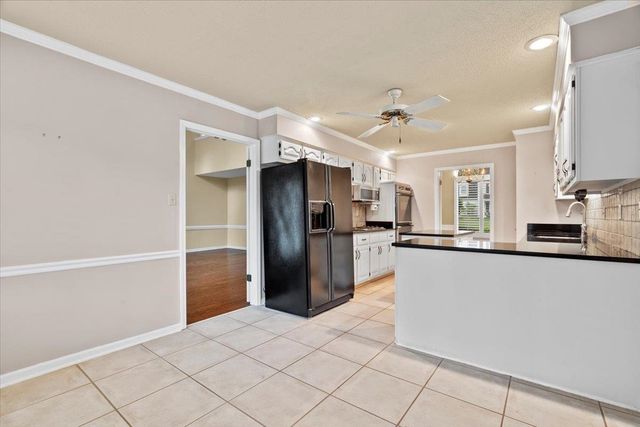 9400 MORNING WOODS CV, Memphis, TN 38016