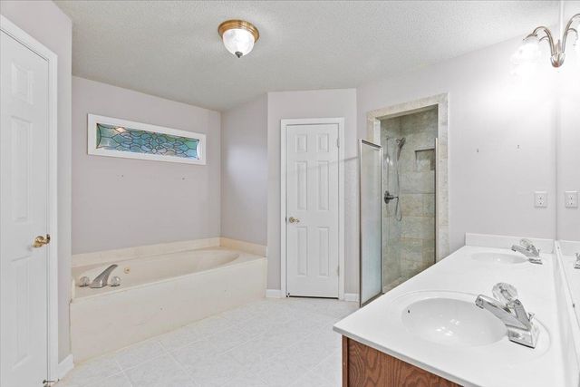 9400 MORNING WOODS CV, Memphis, TN 38016