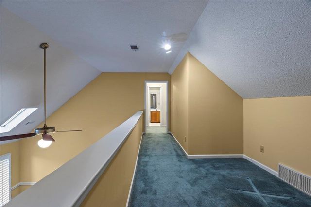 9400 MORNING WOODS CV, Memphis, TN 38016