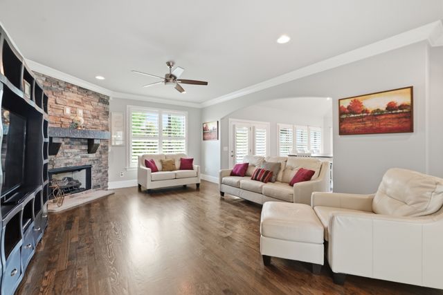 6000 Wallaby Ct, Spring Hill, TN 37174