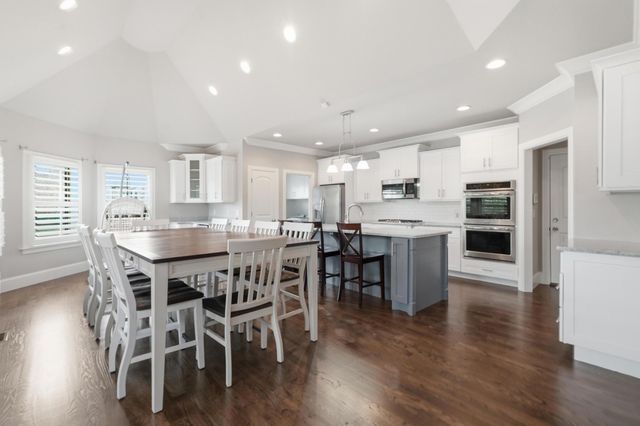 6000 Wallaby Ct, Spring Hill, TN 37174