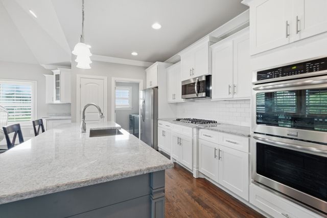 6000 Wallaby Ct, Spring Hill, TN 37174