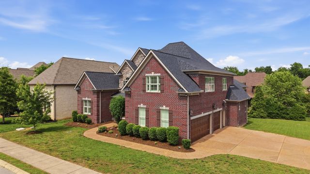 6000 Wallaby Ct, Spring Hill, TN 37174