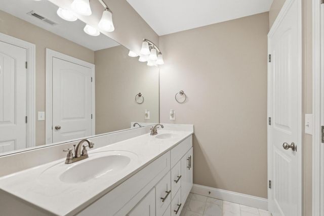 6000 Wallaby Ct, Spring Hill, TN 37174