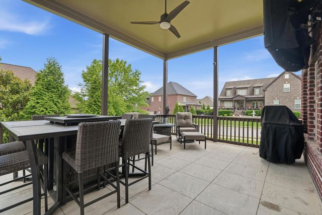 6000 Wallaby Ct, Spring Hill, TN 37174