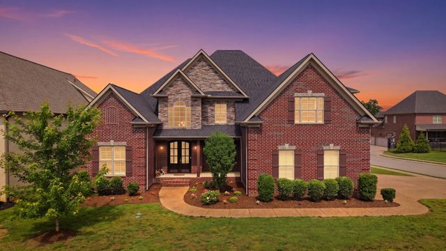 6000 Wallaby Ct, Spring Hill, TN 37174