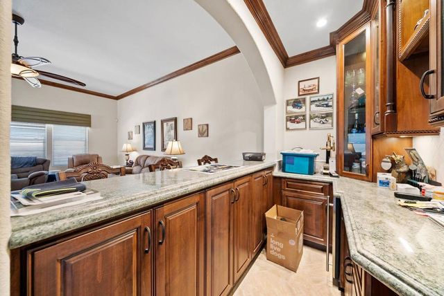 1608 Hamilton Lane, Escondido, CA 92029