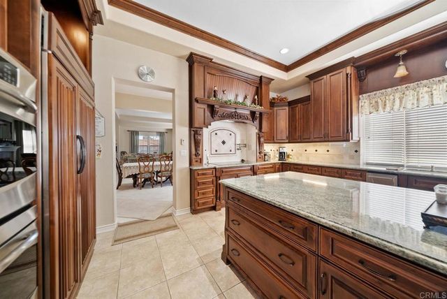 1608 Hamilton Lane, Escondido, CA 92029