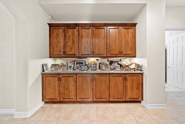 1608 Hamilton Lane, Escondido, CA 92029