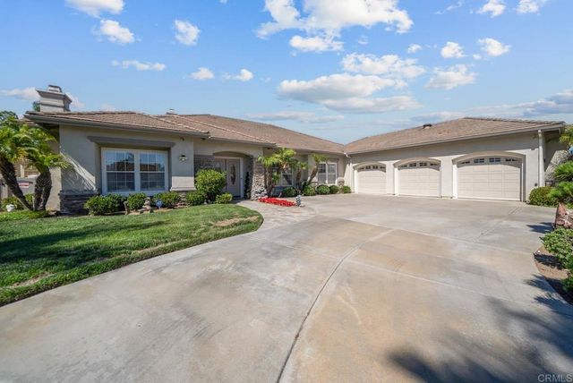 1608 Hamilton Lane, Escondido, CA 92029