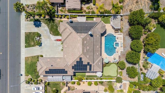 1608 Hamilton Lane, Escondido, CA 92029