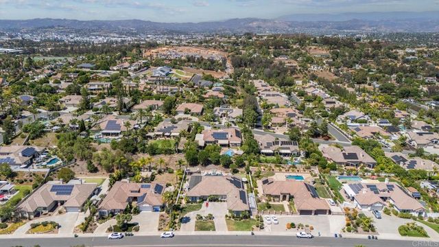 1608 Hamilton Lane, Escondido, CA 92029