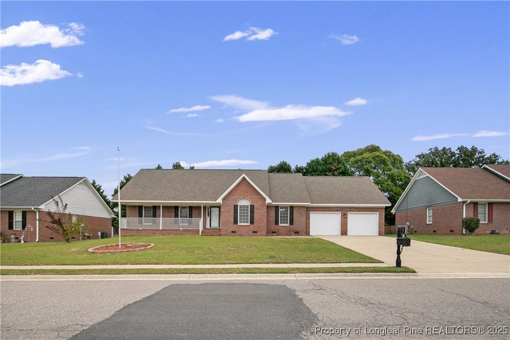 3521 Harrisburg Drive, Fayetteville, NC 28306