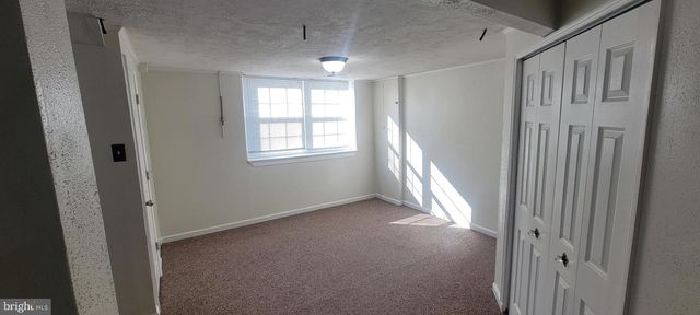 3 SUMMIT GREEN CT, Cockeysville, MD 21030