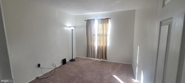 3 SUMMIT GREEN CT, Cockeysville, MD 21030