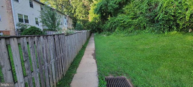 3 SUMMIT GREEN CT, Cockeysville, MD 21030