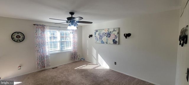 3 SUMMIT GREEN CT, Cockeysville, MD 21030