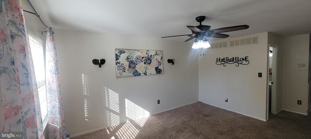 3 SUMMIT GREEN CT, Cockeysville, MD 21030