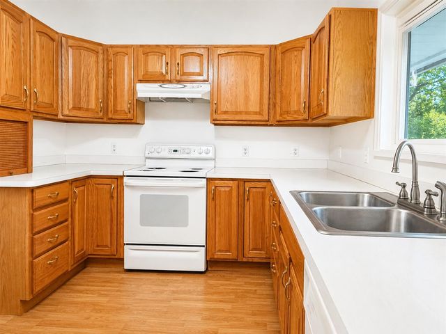 5560 Huron River Drive, Dexter, MI 48130