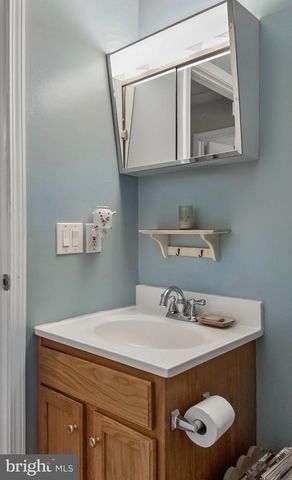 338 CEDARBRIDGE RD, Monroeville, NJ 08343