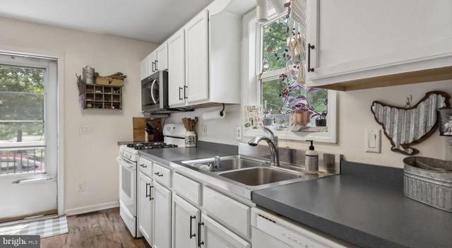 338 CEDARBRIDGE RD, Monroeville, NJ 08343