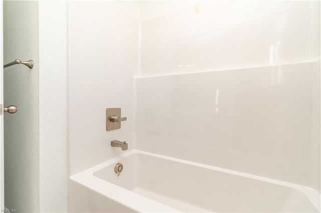 109 Jasmine CT, South Mills, NC 27976