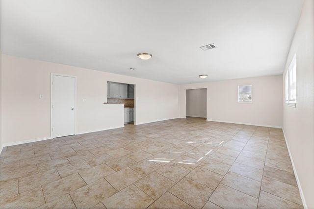 7302 Jones Drive, Galveston, TX 77551