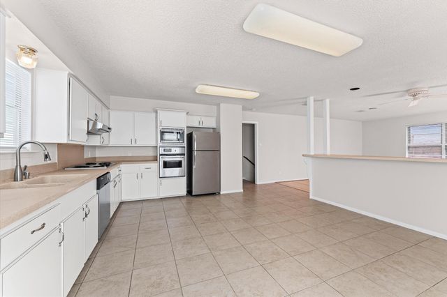 7302 Jones Drive, Galveston, TX 77551