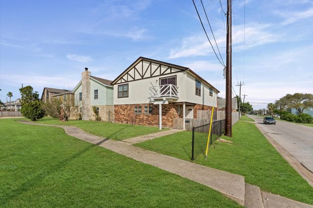 7302 Jones Drive, Galveston, TX 77551