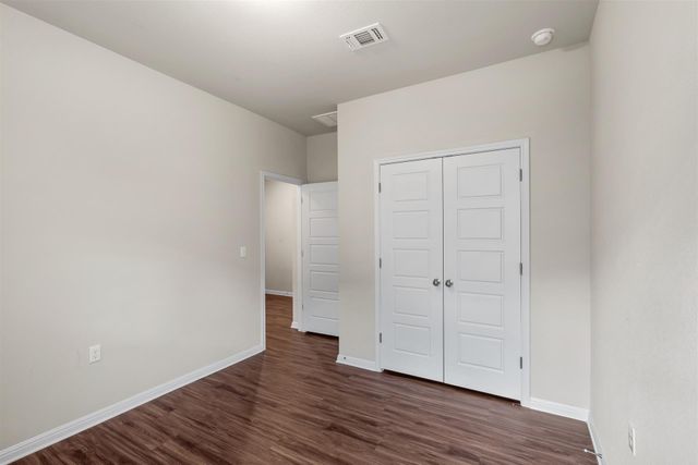 16512 Enamorado RD, Manor, TX 78653