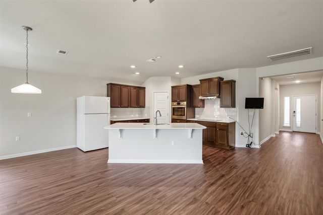 16512 Enamorado RD, Manor, TX 78653