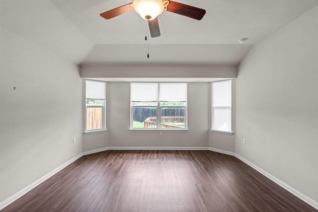 16512 Enamorado RD, Manor, TX 78653