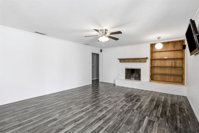 1429 Pamela Street, Hurst, TX 76053