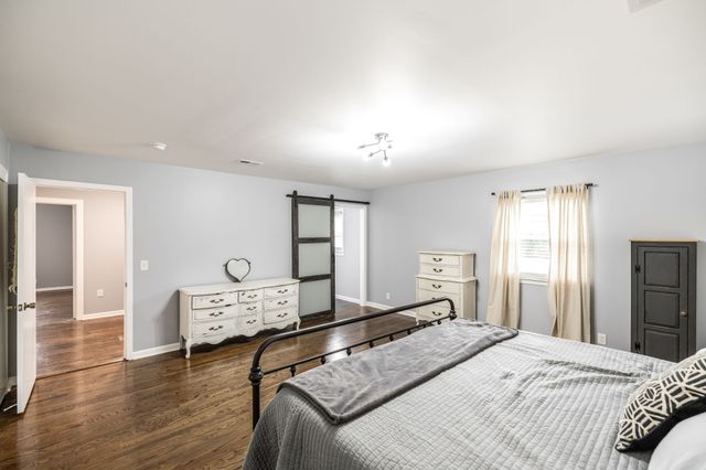 516 N Russell St, Portland, TN 37148