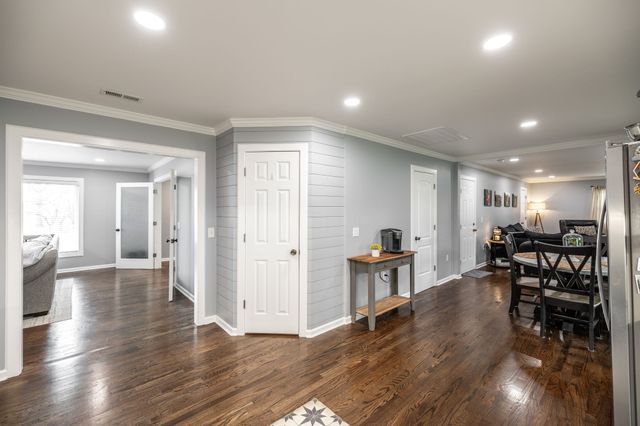 516 N Russell St, Portland, TN 37148