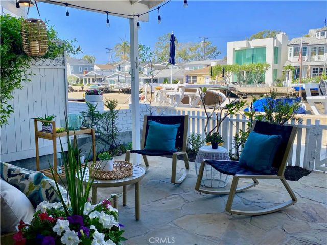322 Grand Canal, Newport Beach, CA 92662