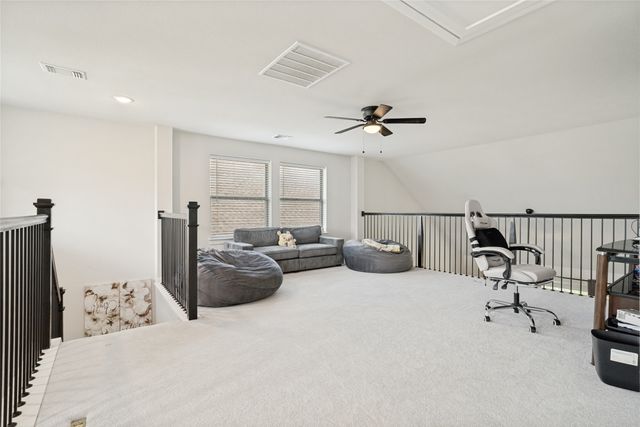909 Almond Blossom Circle, Crowley, TX 76036