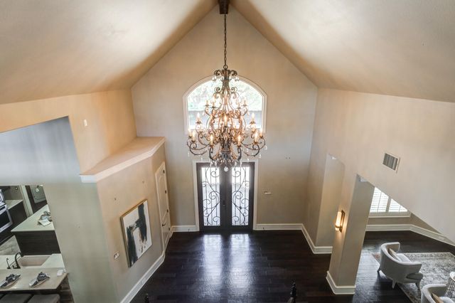 15 Whisperwood Circle, Lubbock, TX 79416