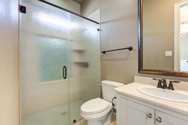 15 Whisperwood Circle, Lubbock, TX 79416