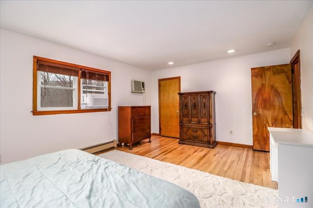 7 Mohawk Circle, Danbury, CT 06811