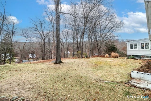 7 Mohawk Circle, Danbury, CT 06811