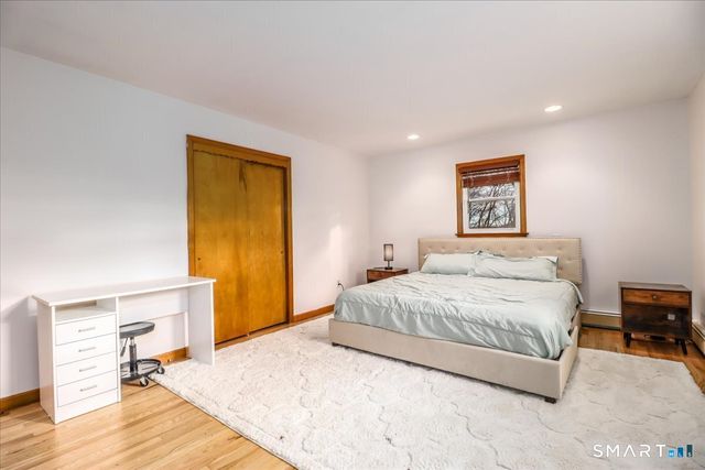 7 Mohawk Circle, Danbury, CT 06811