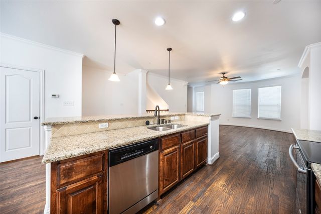 2500 Rockbrook Drive A77, Lewisville, TX 75067