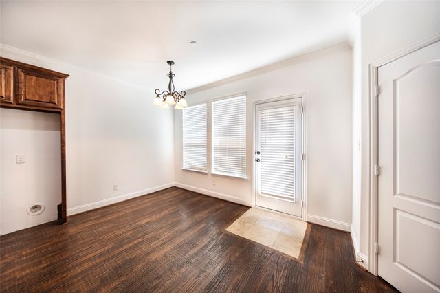 2500 Rockbrook Drive A77, Lewisville, TX 75067