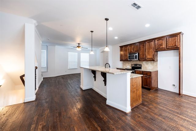 2500 Rockbrook Drive A77, Lewisville, TX 75067