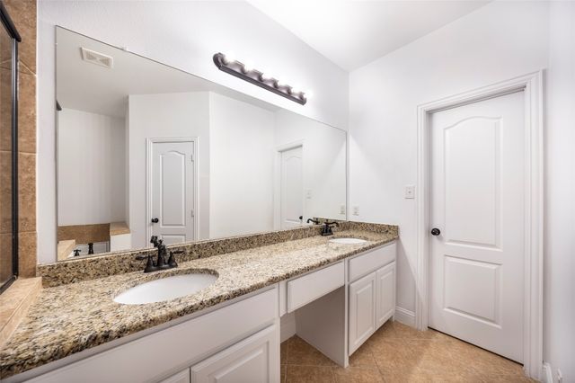 2500 Rockbrook Drive A77, Lewisville, TX 75067