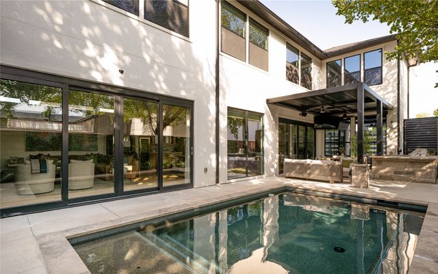 4515 Elsby Avenue, Dallas, TX 75209