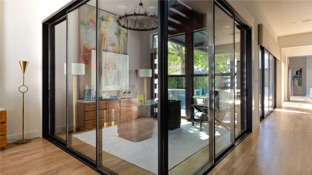 4515 Elsby Avenue, Dallas, TX 75209