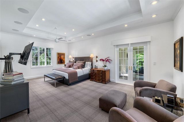 3460 S Moorings Way, Miami, FL 33133