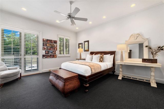 3460 S Moorings Way, Miami, FL 33133